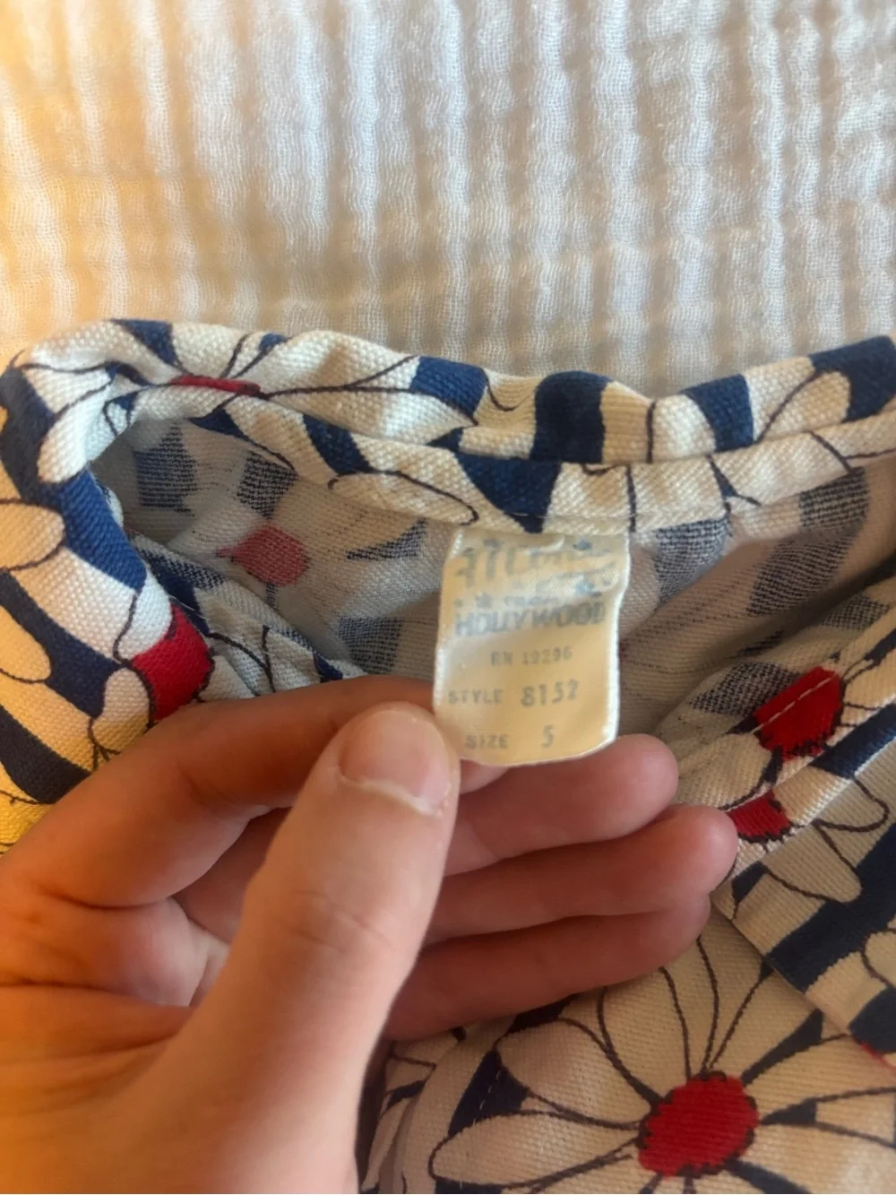 Vintage Girl Navy & White Daisy Print Romper